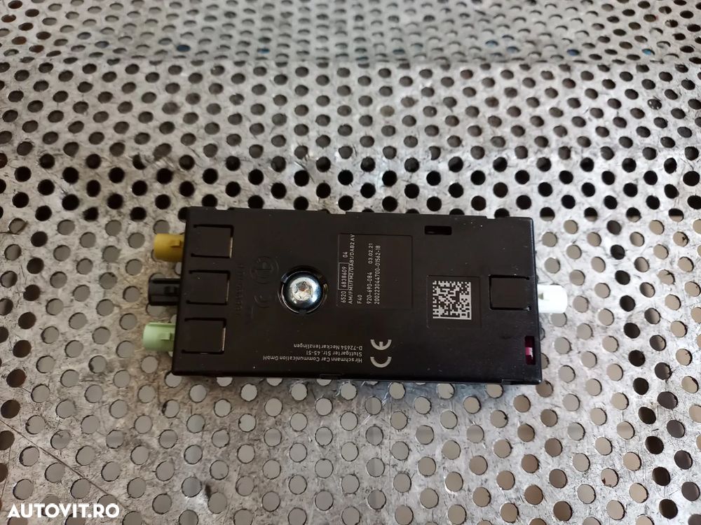 Amplificator Antena Bmw Seria 1 F40 Seria 2 F44 Cod  Dupa 2017 - Dezmembrari Arad - 4