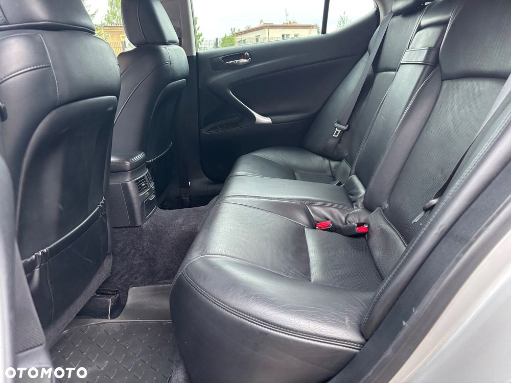 Lexus IS 250 Elegance - 27