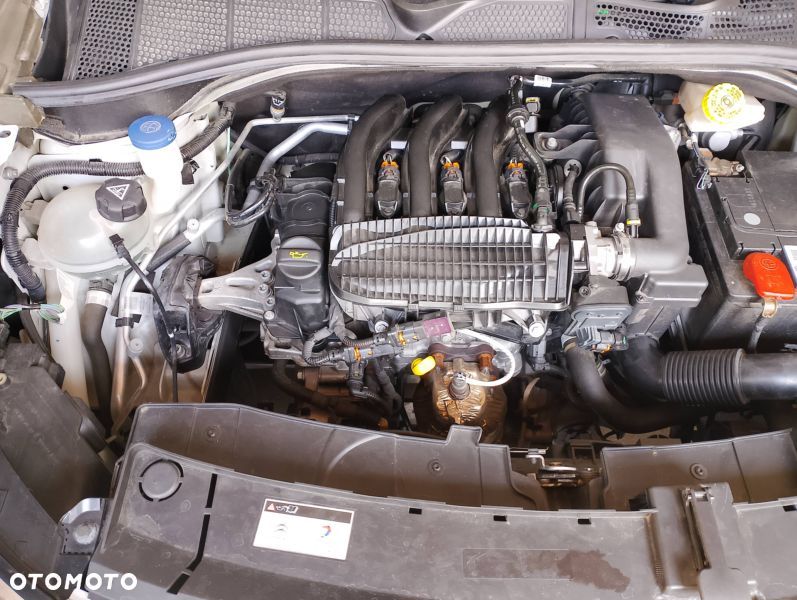 Citroën C4 Cactus 1.2 PureTech Shine EU6 - 17