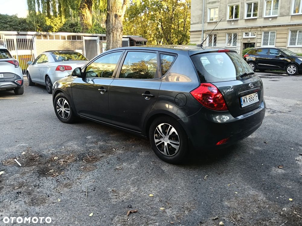 Kia Ceed 1.6 Comfort - 20