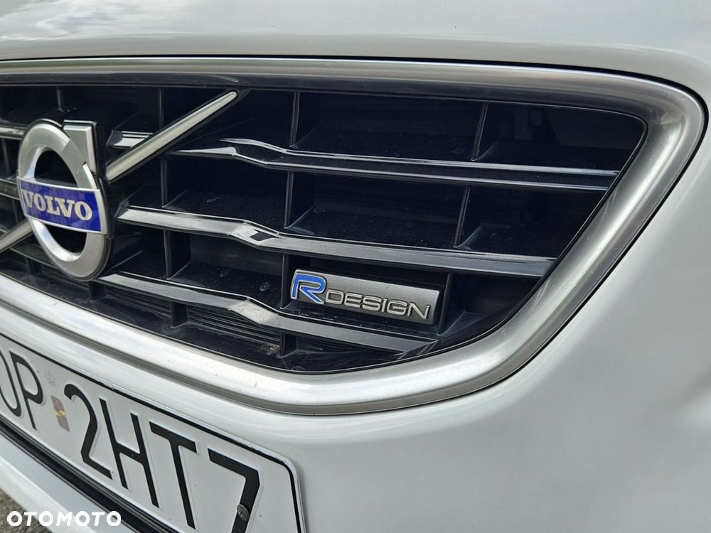 Volvo V40 D2 R-Design Momentum - 29
