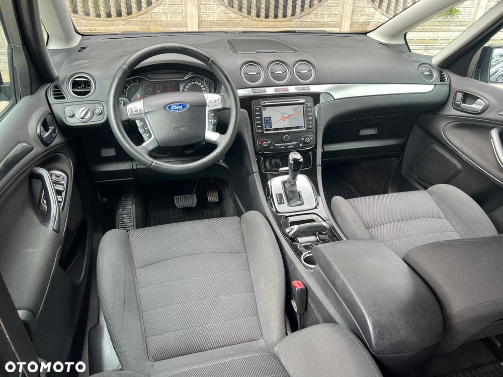 Ford S-Max - 27