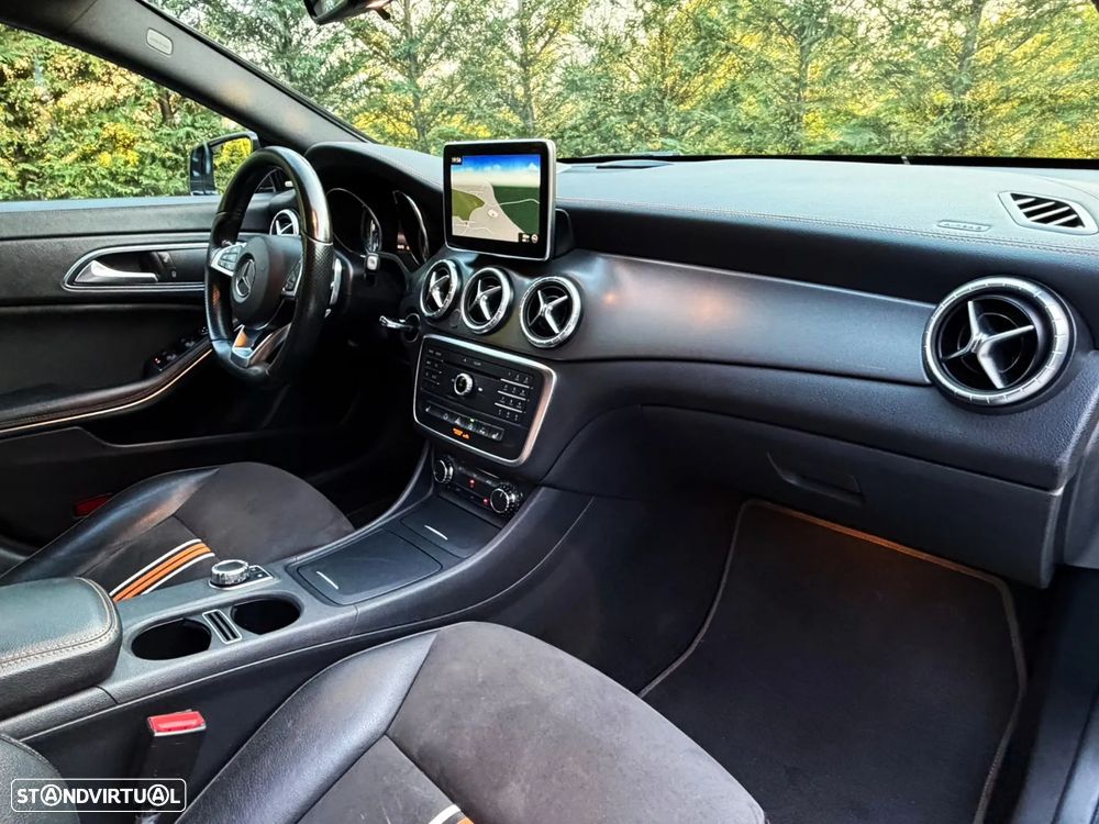 Mercedes-Benz CLA 220 d 7G-DCT AMG Line - 20