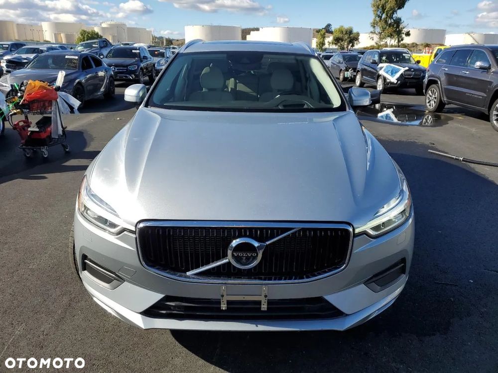 Volvo XC 60 T5 Geartronic Momentum - 5