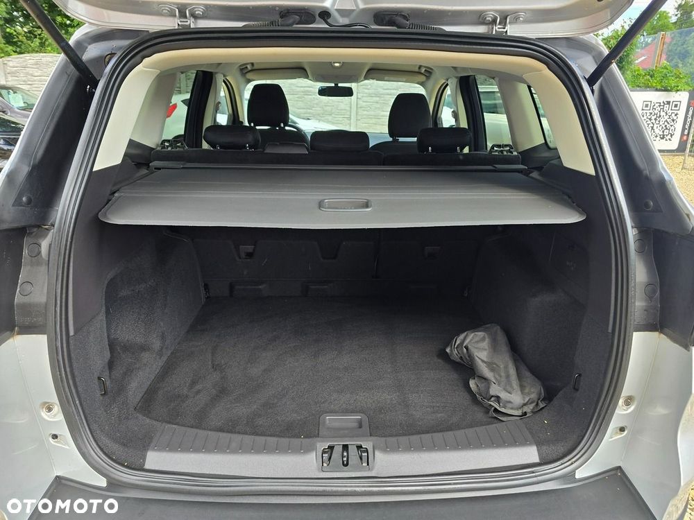 Ford Kuga 2.0 TDCi AWD Trend - 28