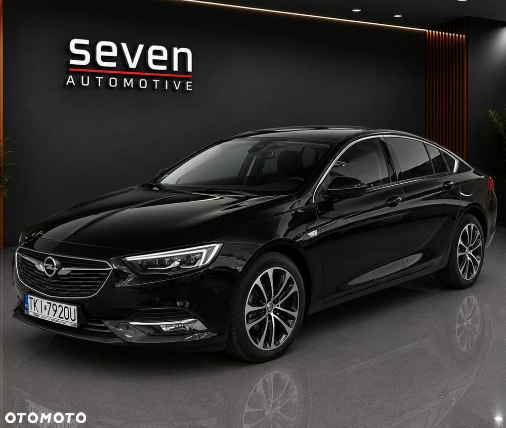 Opel Insignia - 1