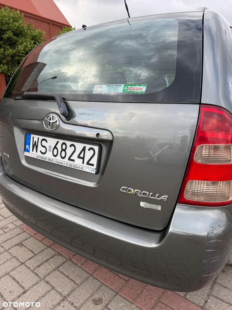 Toyota Corolla - 18