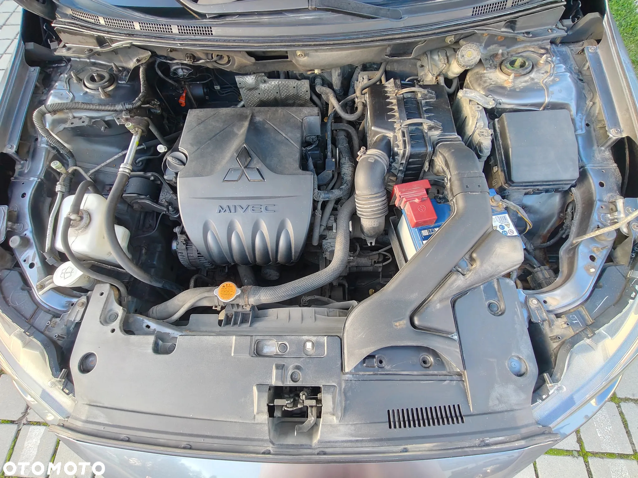 Mitsubishi Lancer 1.5 Invite - 9