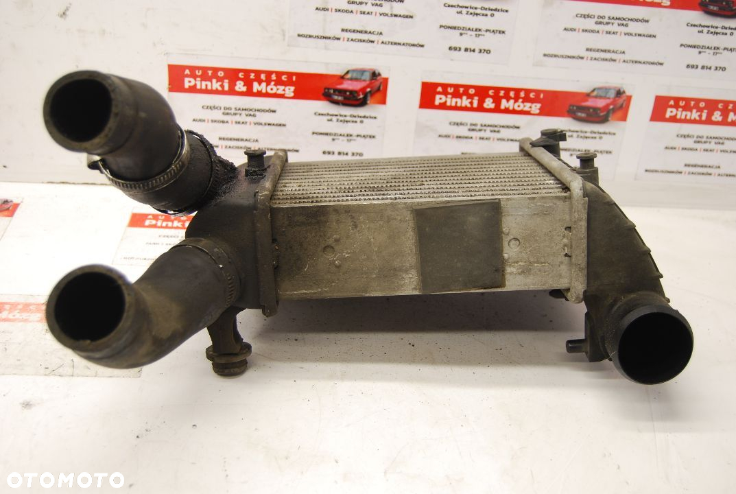 CHŁODNICA INTERCOOLERA LEWA 8E0145806C AUDI A4 B6 B7 2.5 TDI - 4