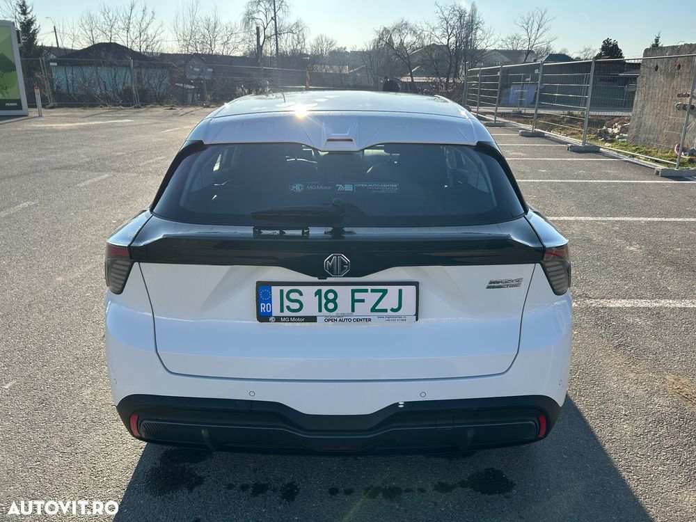 MG MG4 EV 49 kWh Explore - 3