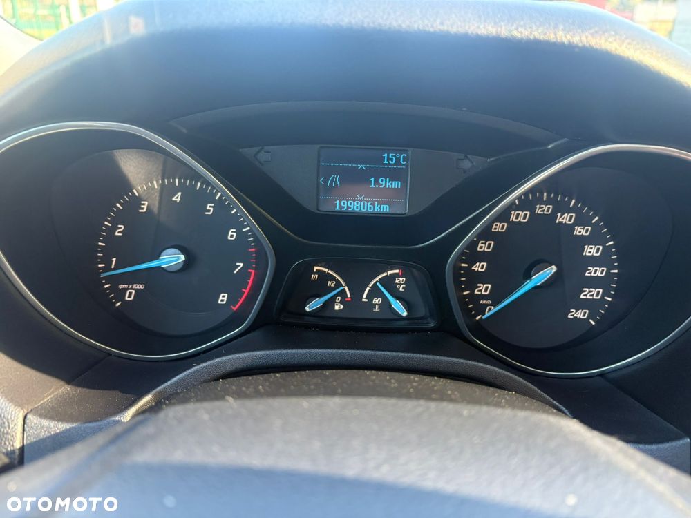 Ford Focus 1.6 Trend - 17