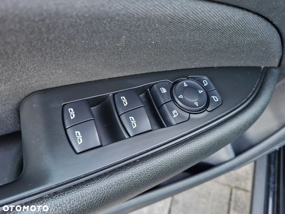 Opel Insignia 2.0 CDTI Enjoy S&S - 14