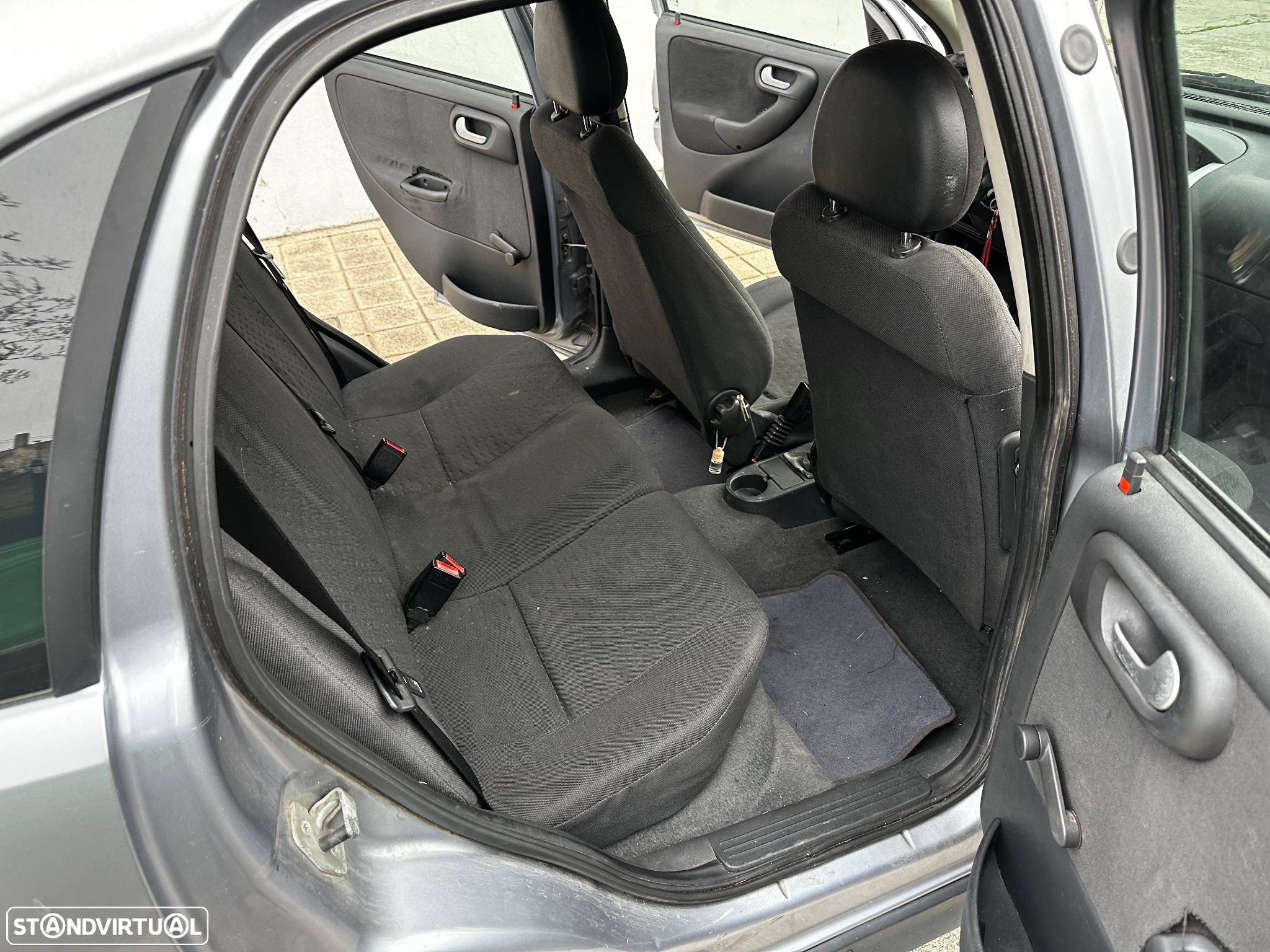 Opel Corsa 1.3 CDTi Enjoy - 15