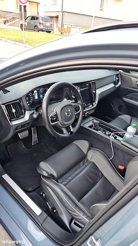 Volvo V60 B4 D Geartronic RDesign - 18