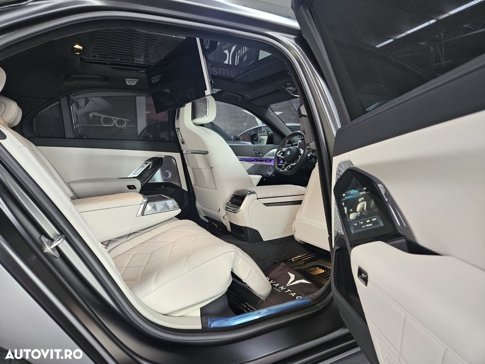 BMW Seria 7 - 17