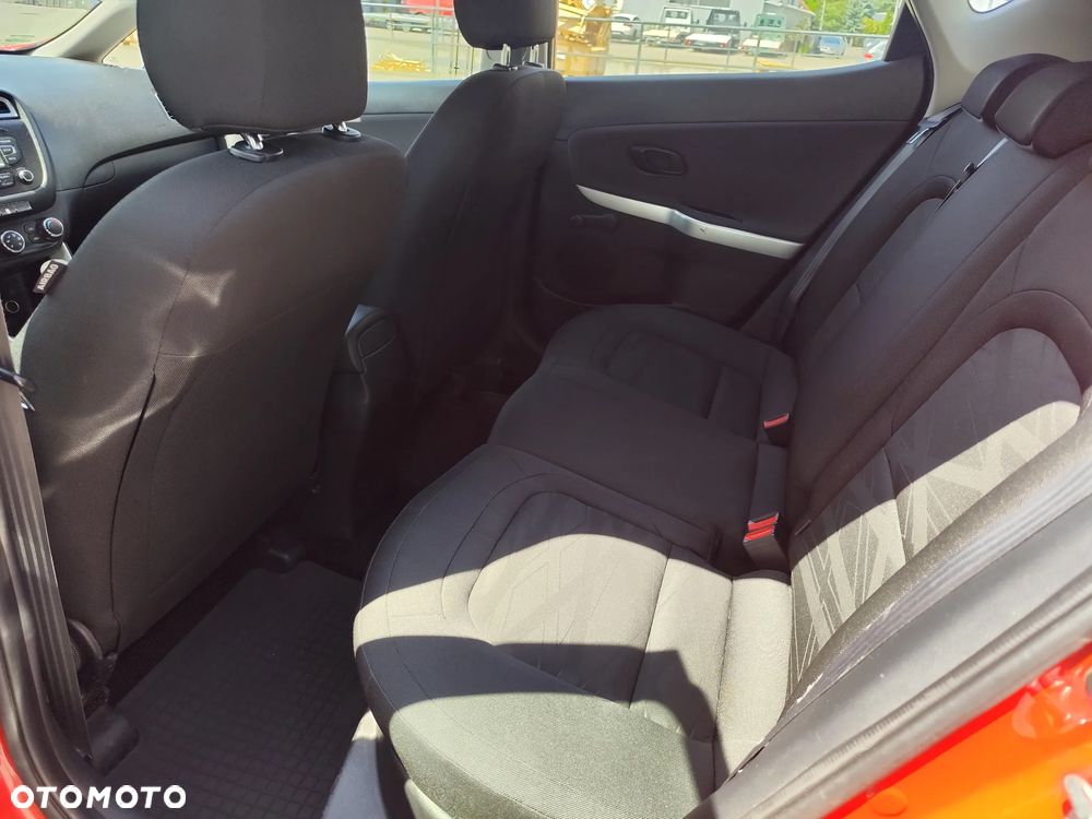Kia Ceed 1.4 M - 22