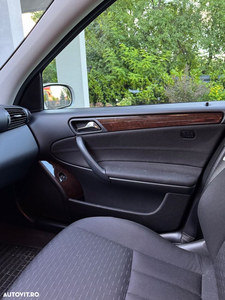 Mercedes-Benz C 180 Kompressor Automatik Elegance - 14