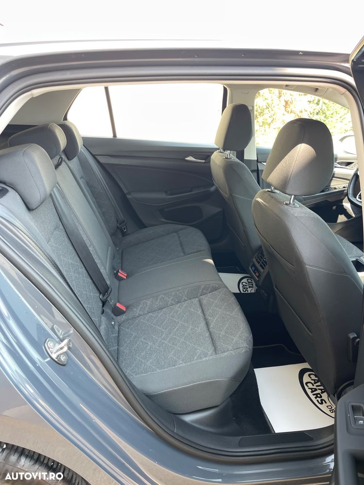 Volkswagen Golf 1.5 eTSI ACT DSG MHEV Life - 26