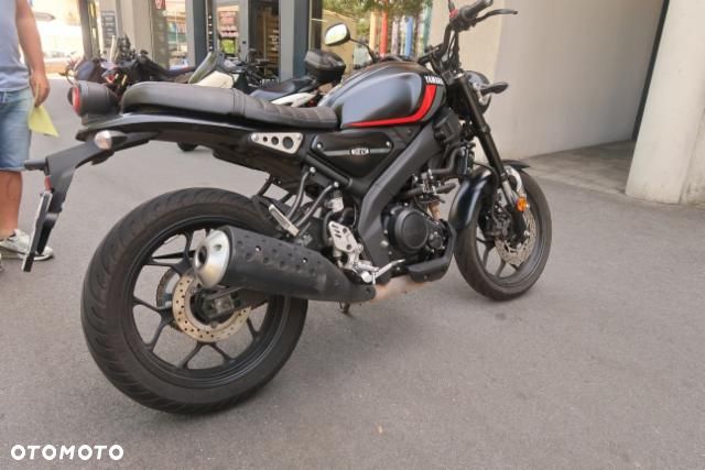 Yamaha XSR - 10