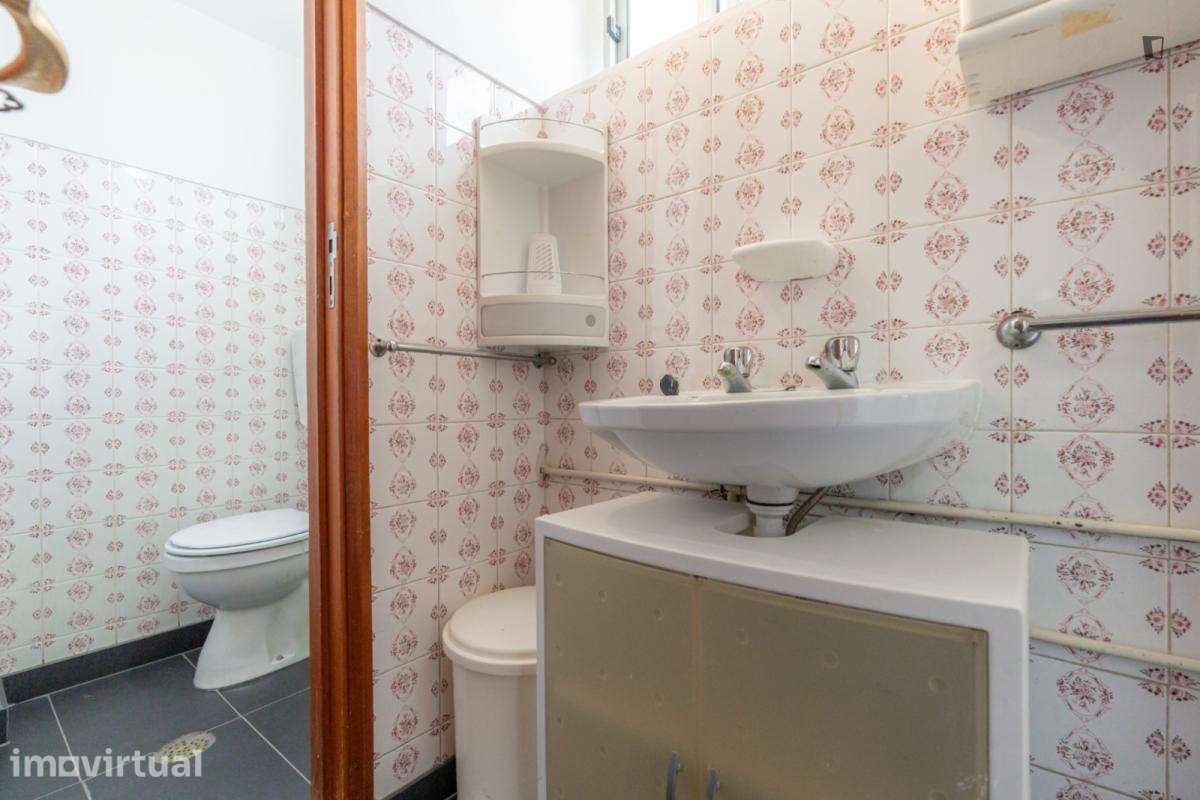 Quarto - localizado em Celas Coimbra Portugal Coimbra - Grande imagem: 2/9