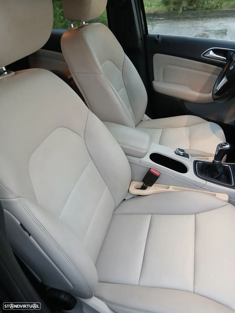 Mercedes-Benz B 180 BlueEfficiency - 5