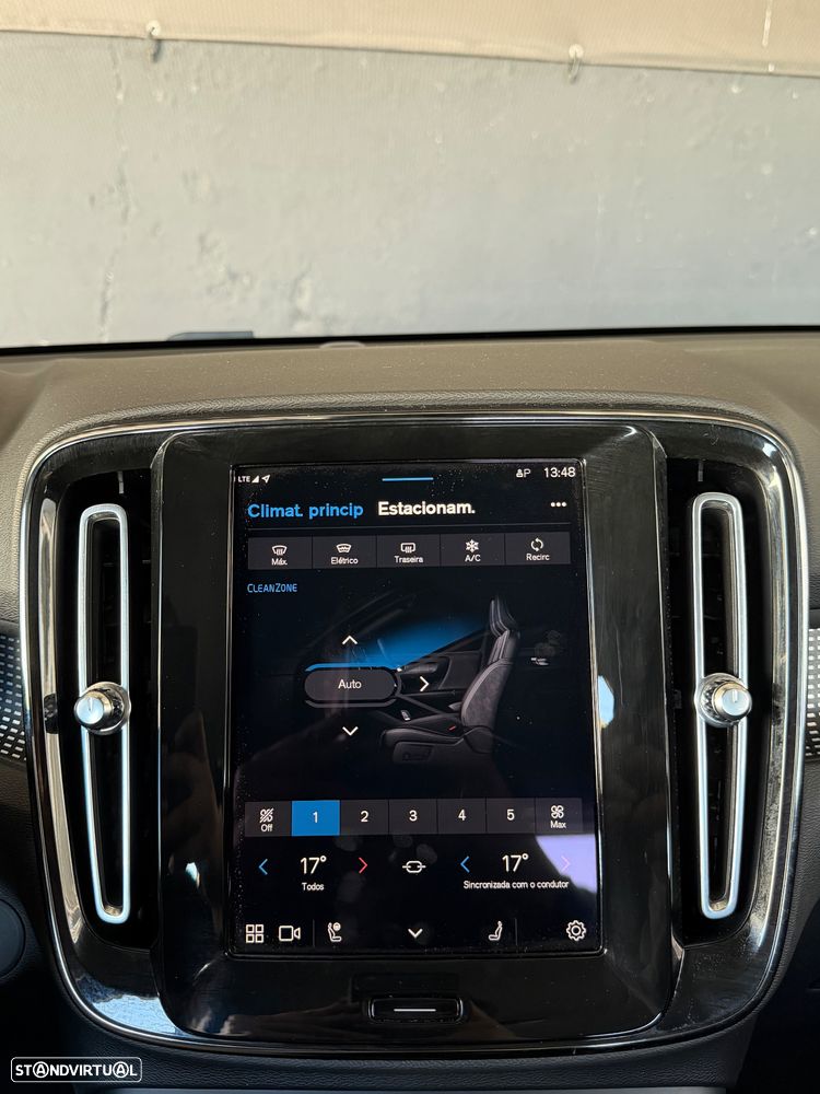 Volvo XC 40 P8 AWD Recharge RDesign - 30