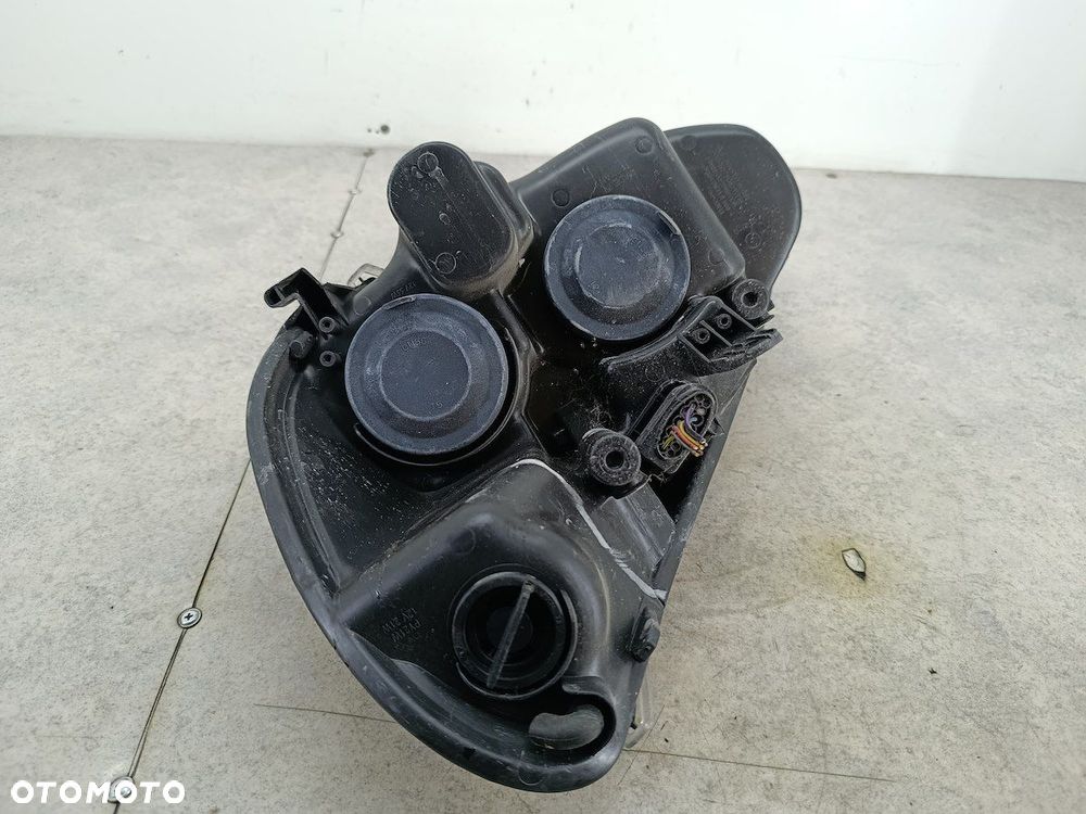 LAMPA PRZÓD PRAWA FORD GALAXY III 20-B503  TYC - 8