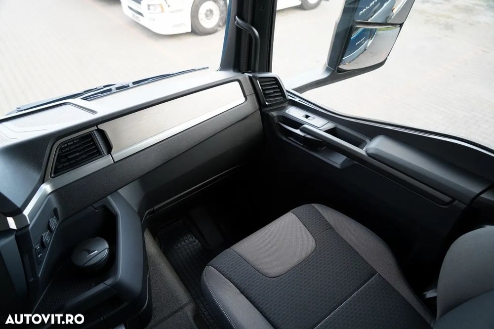 MAN TGS 33.480 / 6X6 / BASCULATOR 3 LATE / BORDMATIC / HYDROBRA / KH KIPPER / AUTOMAT / NOU / DISPONIBIL IMEDIAT / - 33