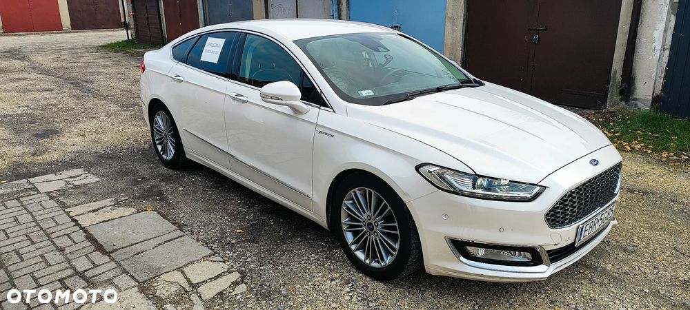 Ford Mondeo Vignale 2.0 TDCi - 10