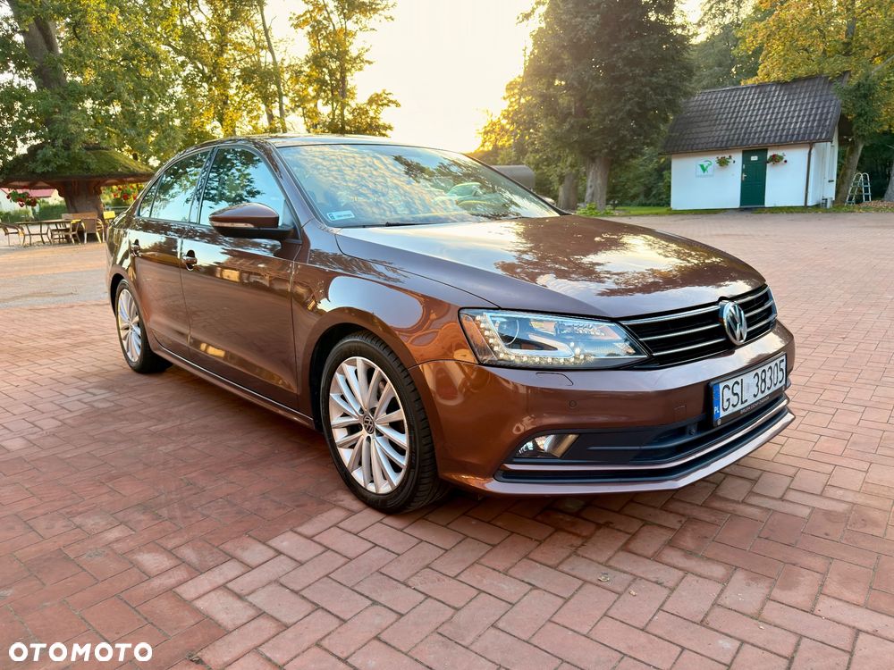 Volkswagen Jetta 2016 photo 2