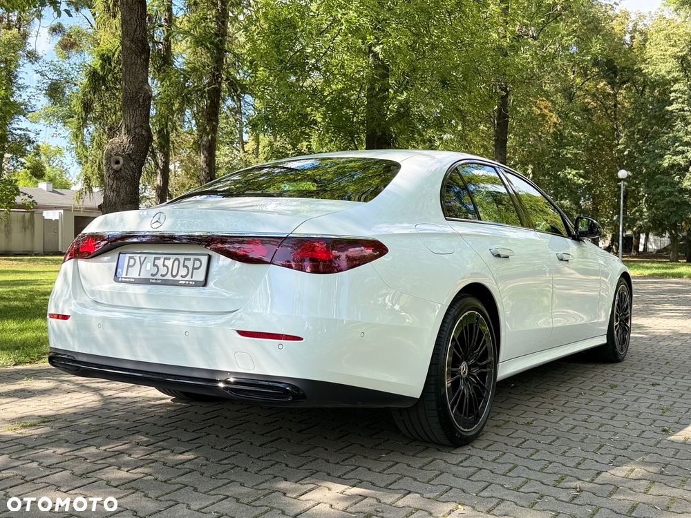 Mercedes-Benz Klasa E 220 d mHEV 4-Matic Avantgarde 9G-Tronic - 14