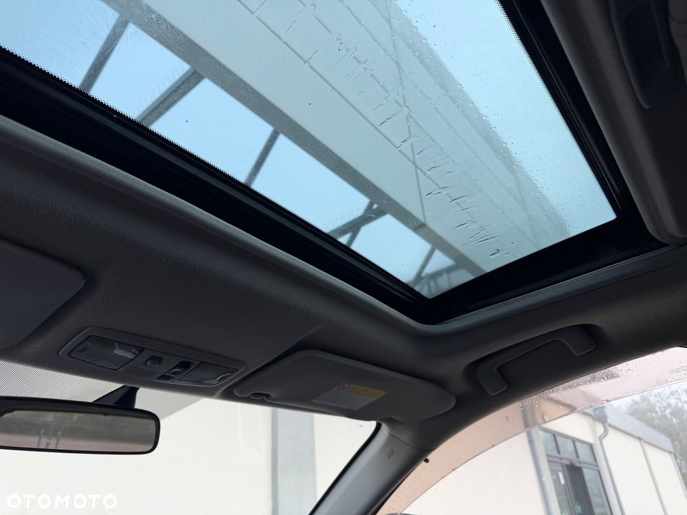 Mitsubishi Outlander 2.0 DID Instyle - 32