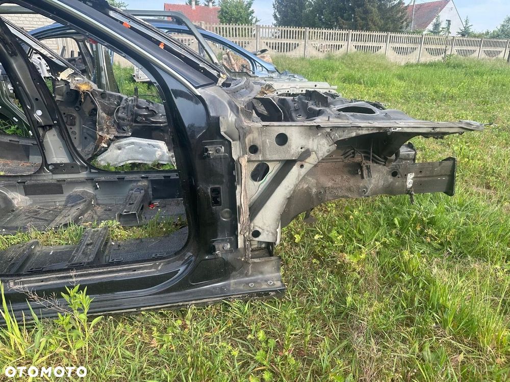 próg słupek prawy Audi A4 B8 sedan - 4