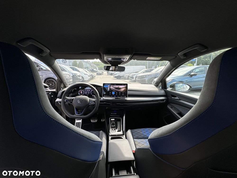 Volkswagen Golf Variant - 22