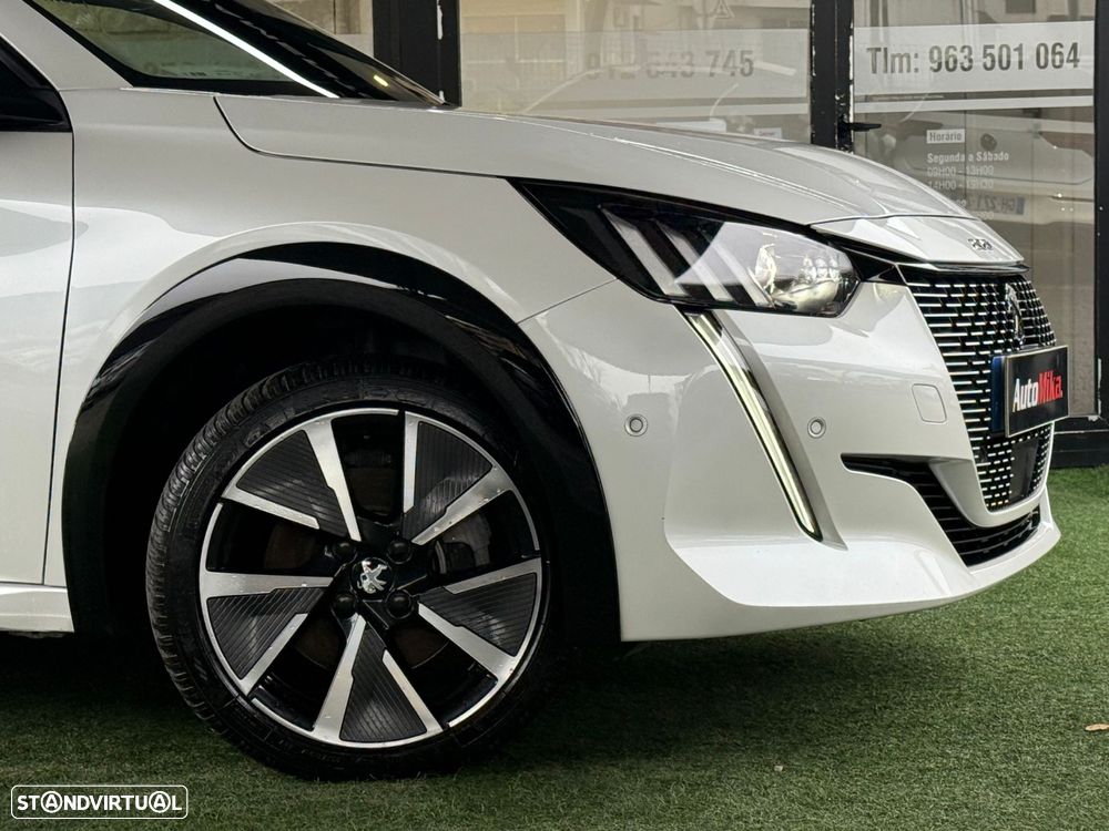 Peugeot e-208 50 kWh GT Pack - 20