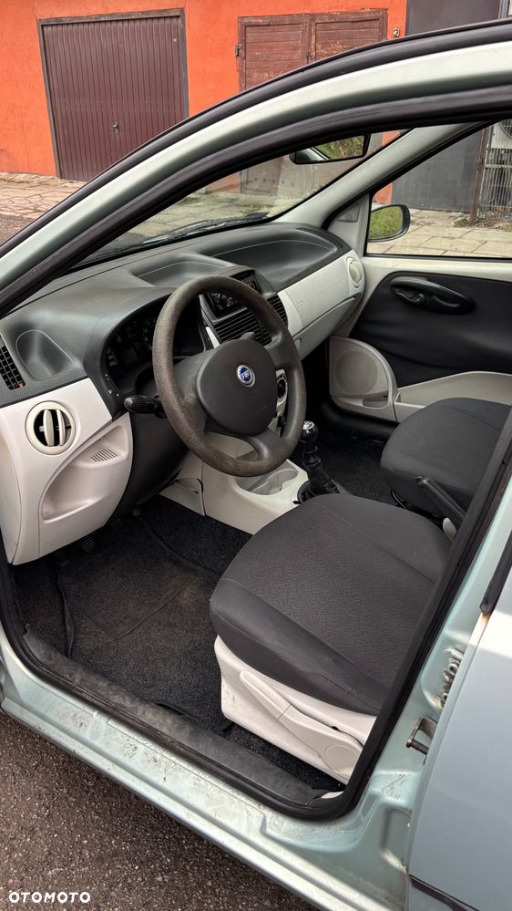 Fiat Punto 1.2 16V Dynamic - 11