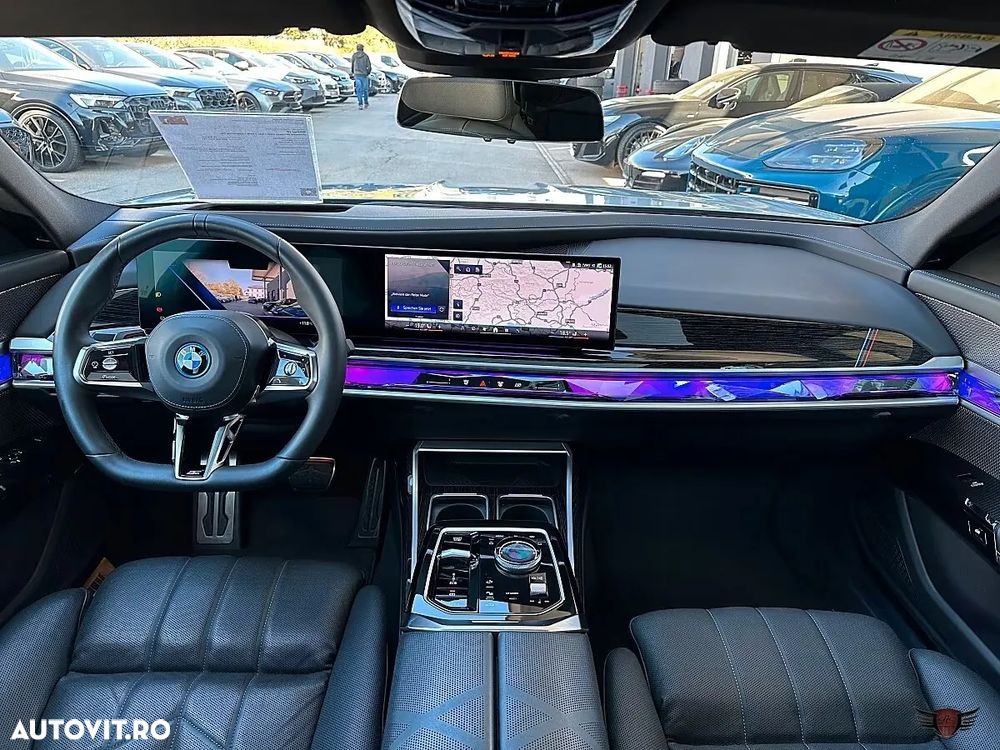 BMW i7 xDrive60 - 7