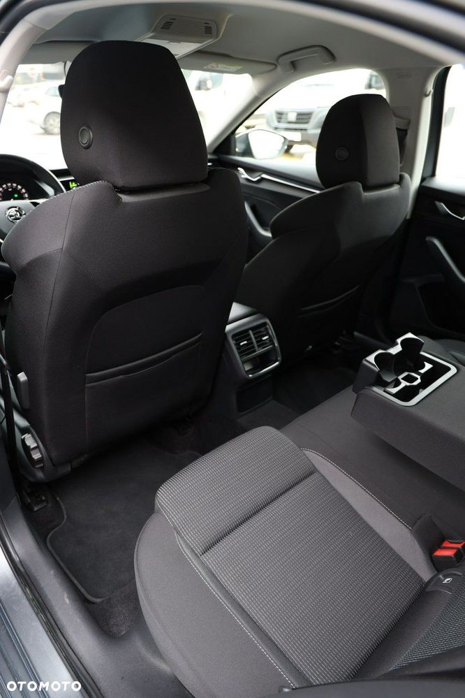 Skoda Octavia - 25