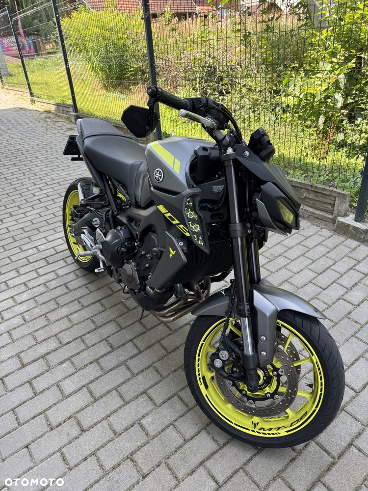 Yamaha MT - 5