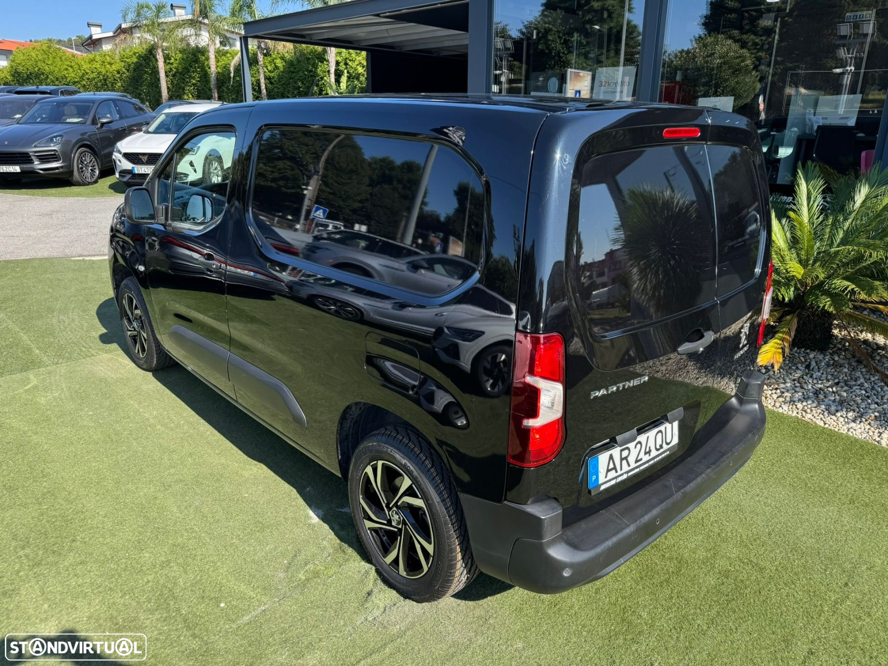 Peugeot Partner 1.5 BlueHDi Premium Standard - 13