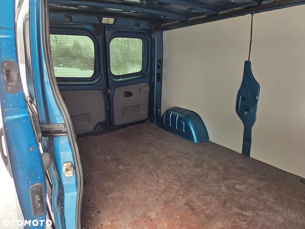 Opel Vivaro piękny nawigacja klima - 13