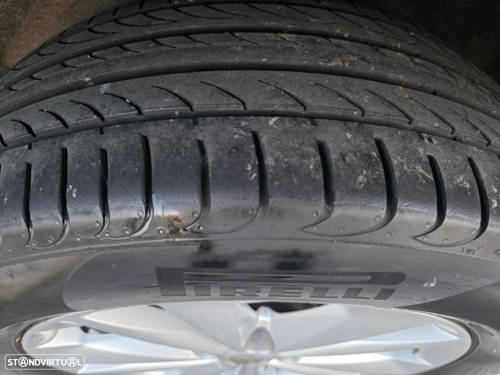 Nissan Qashqai 1.6 dCi Xtronic TEKNA - 17