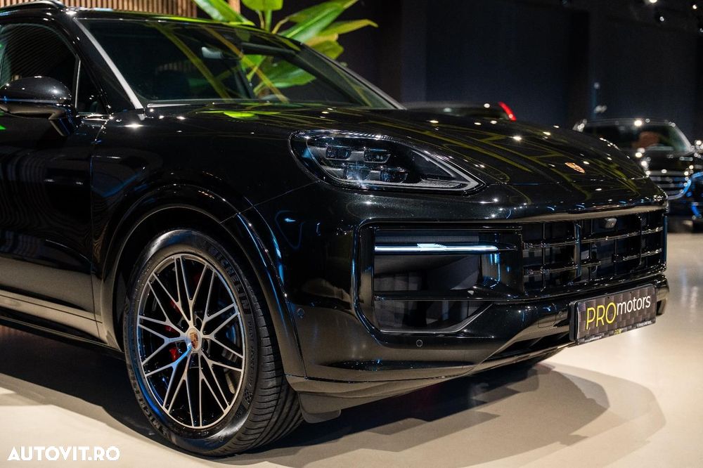 Porsche Cayenne GTS - 28