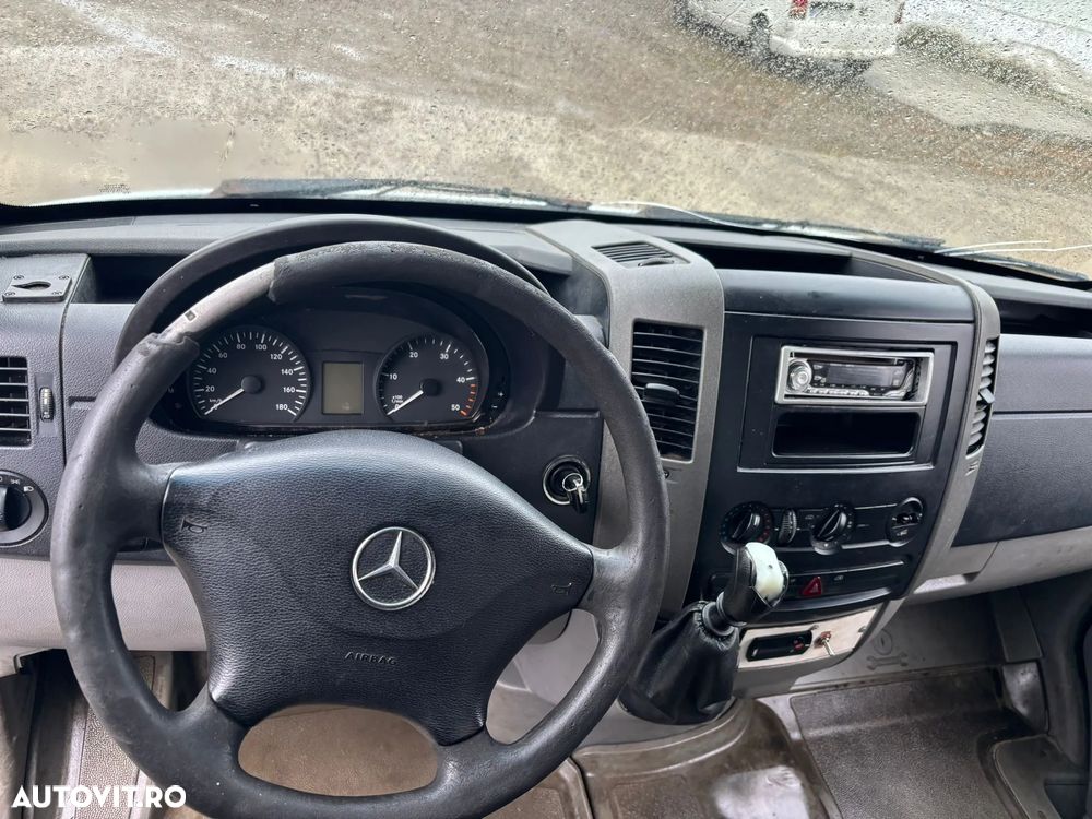 Mercedes-Benz SPRINTER - 3
