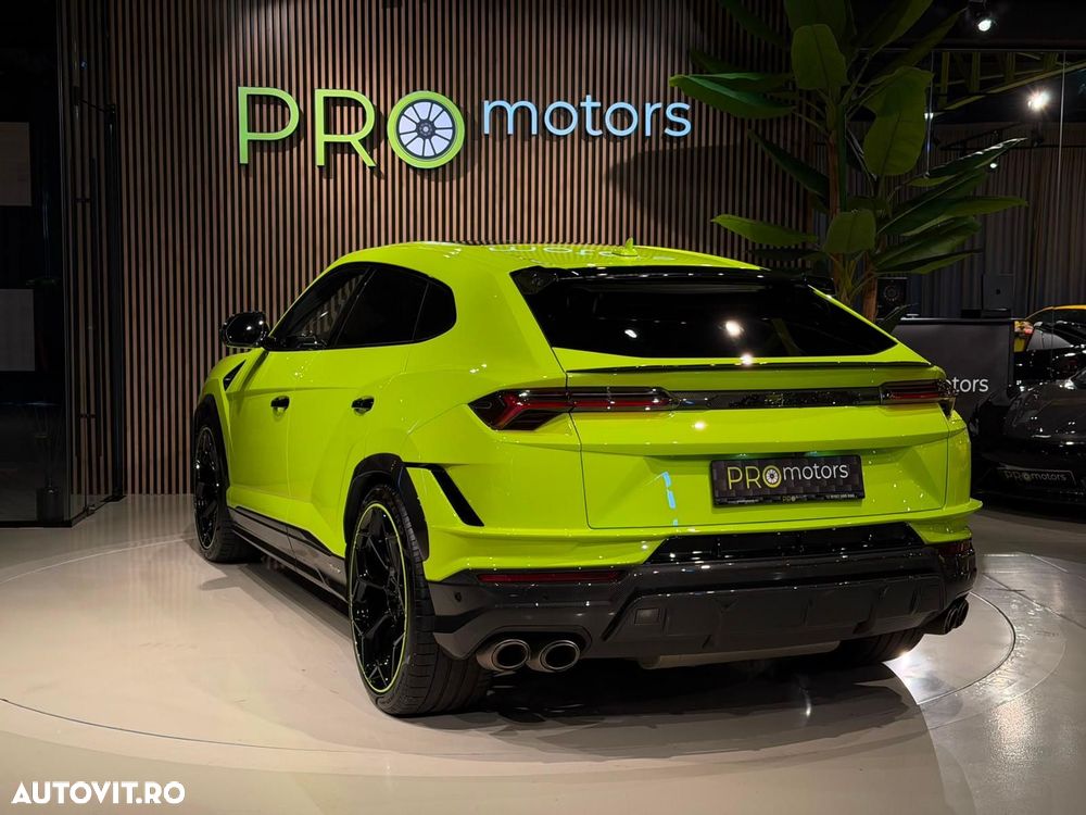 Lamborghini URUS - 39