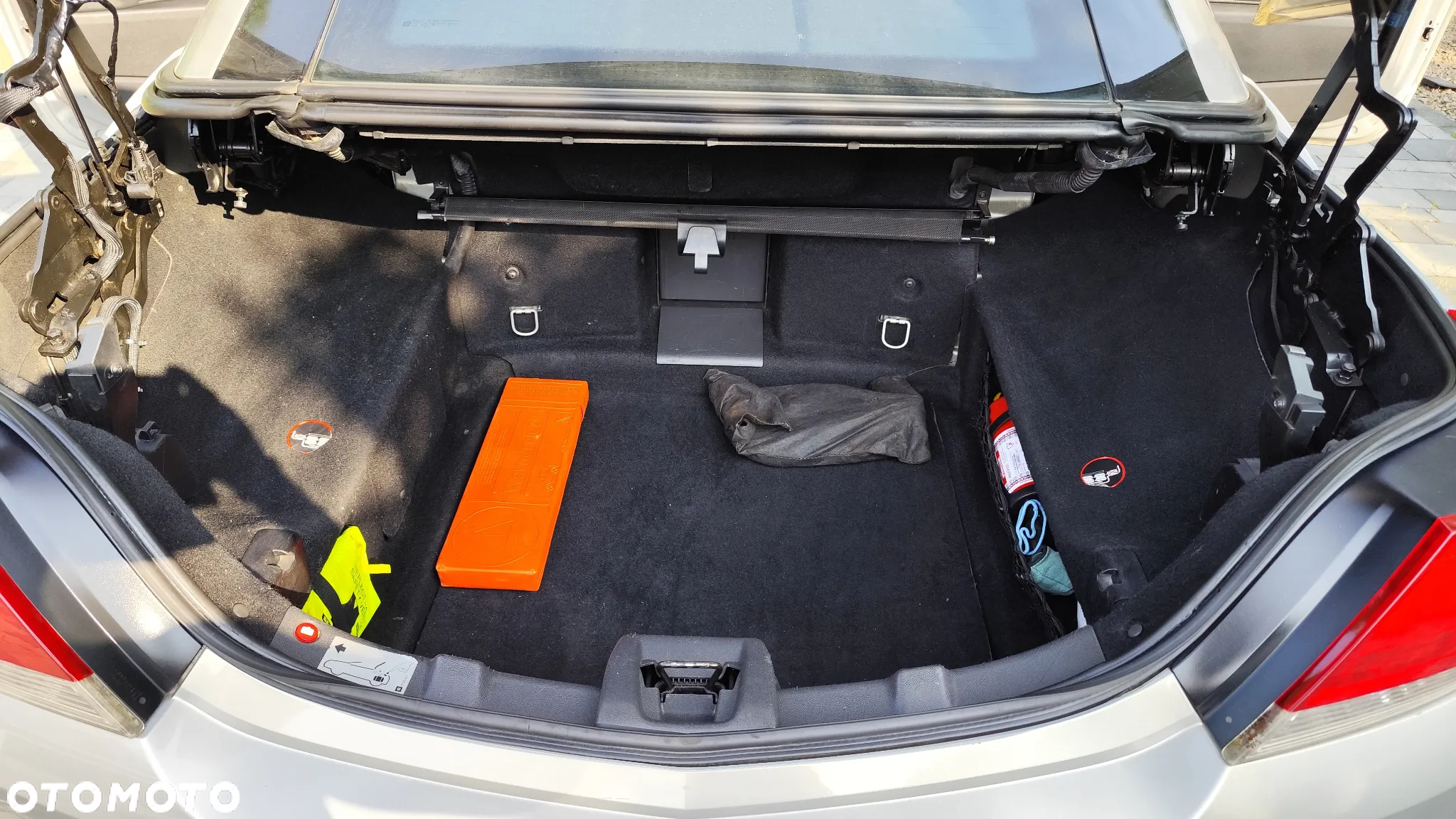 Opel Astra Twin Top 1.8 Cosmo - 14