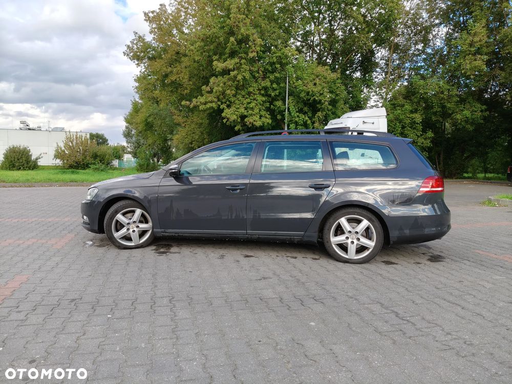 Volkswagen Passat 1.6 TDI BlueMotion - 9