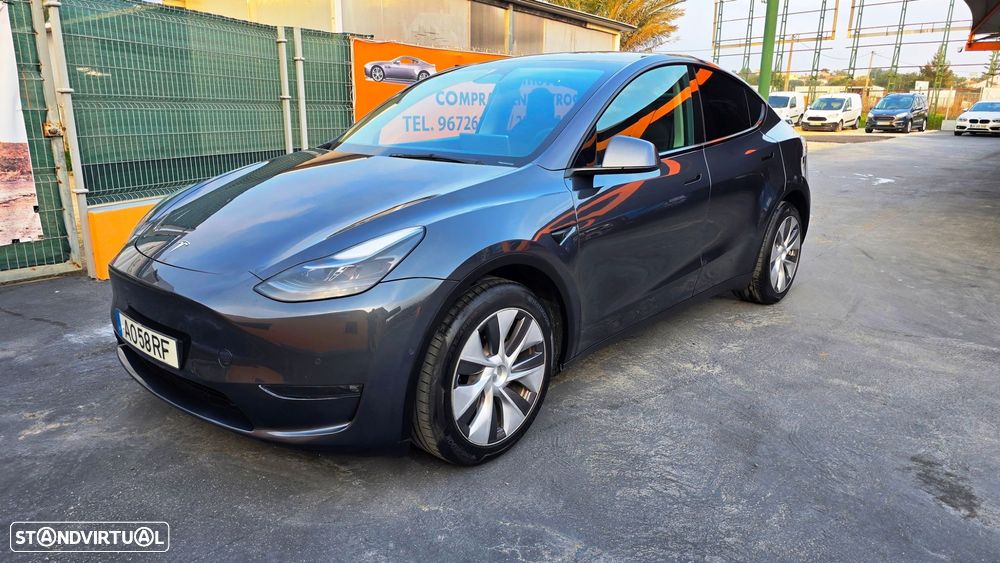 Tesla Model Y Long Range Tração Integral - 18