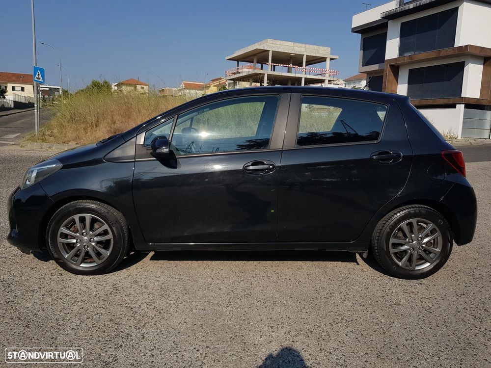 Toyota Yaris 1.4 D-4D Sport+Navi - 6