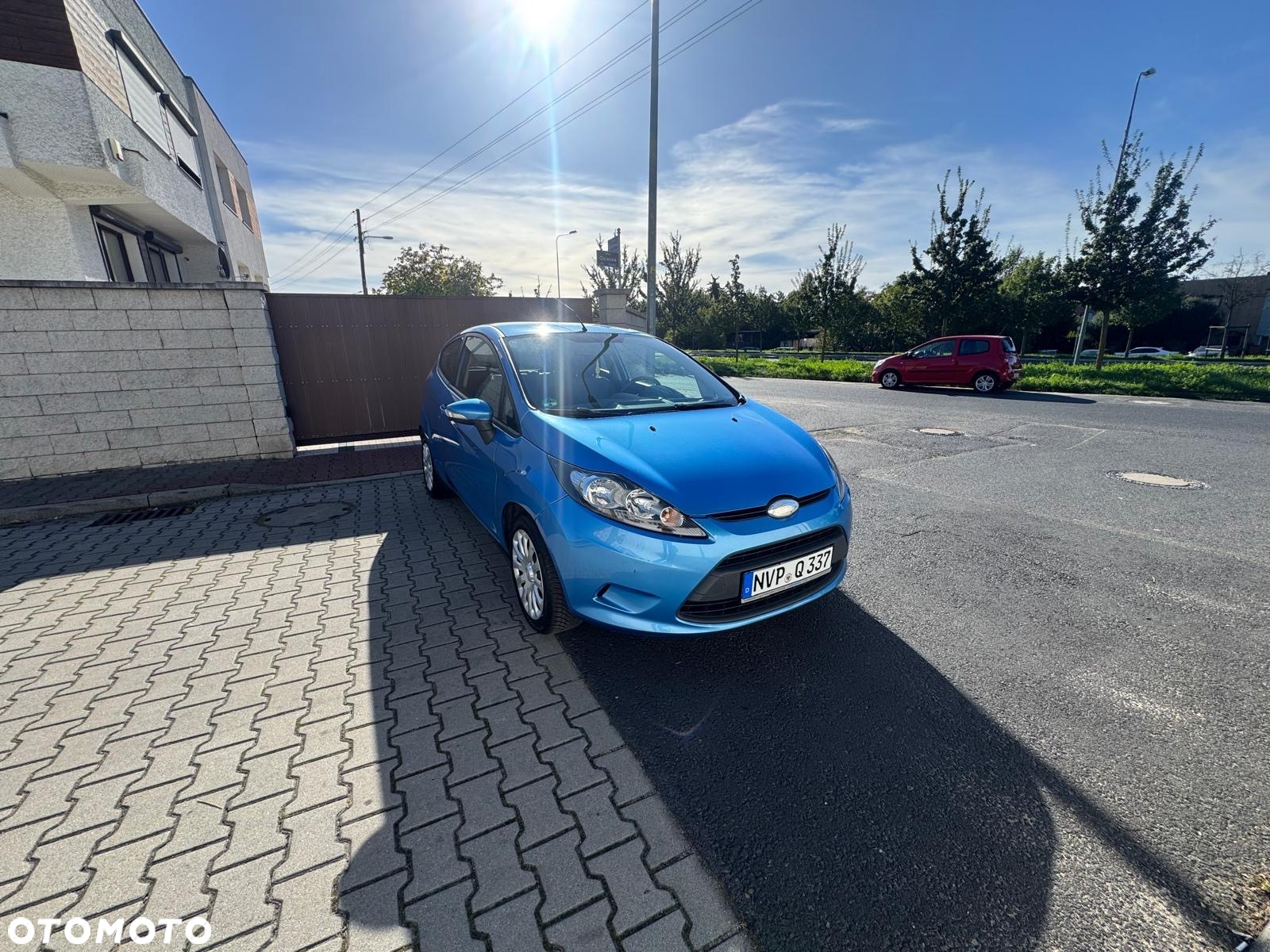 Ford Fiesta 1.25 Ambiente - 17